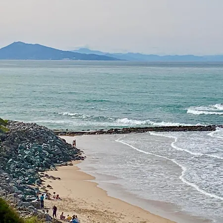 Willa Mendiondo Ustaritz